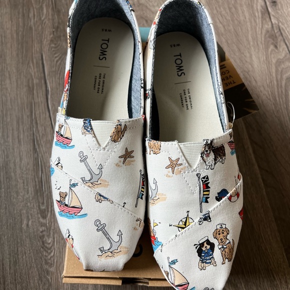 Toms Shoes - TOMS Nautical Dog Shoes 8.5 NIB